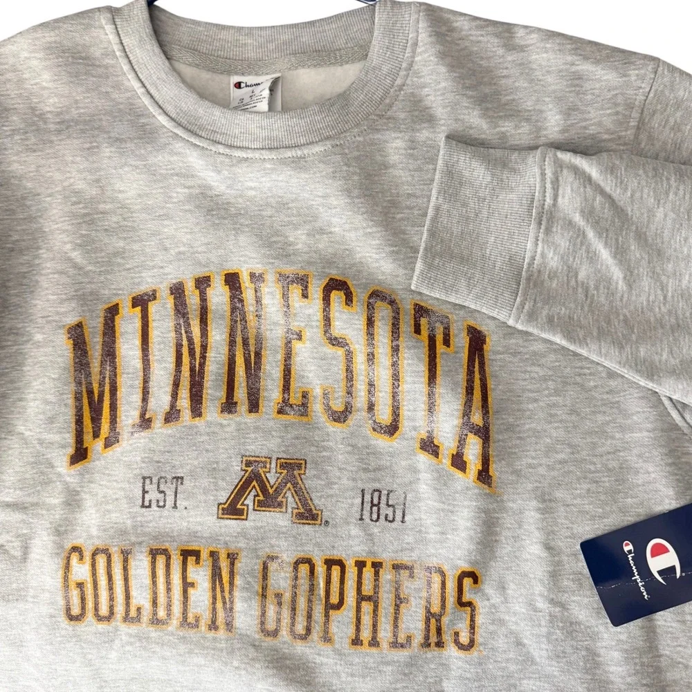 Champion Sweatshirt Mens L Large Grey NWT Minnesota Golden Gophers Crewneck